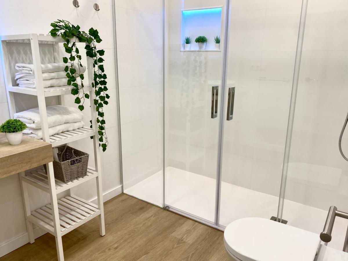 Suite Breeze - Private Heated Pool Malaga Exterior photo